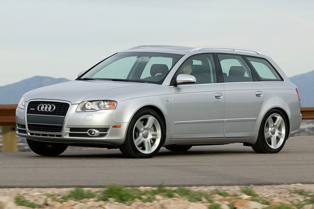 AUDI A4 CELEBRA 30 ANOS COM TRAÇÃO QUATTRO COM SOFISTICAÇÃO, foto 21