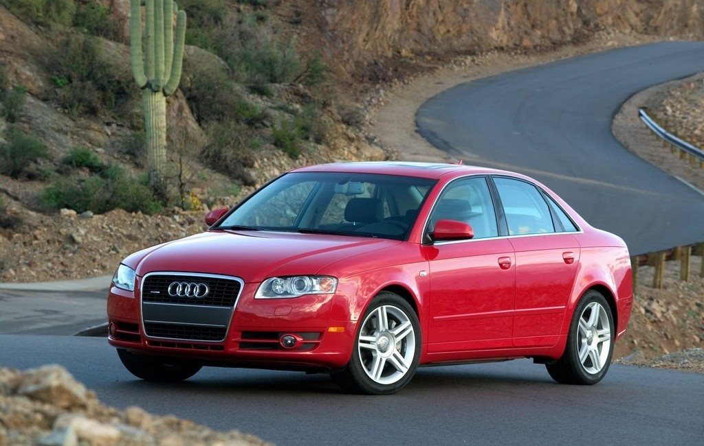 AUDI A4 CELEBRA 30 ANOS COM TRAÇÃO QUATTRO COM SOFISTICAÇÃO, foto 22