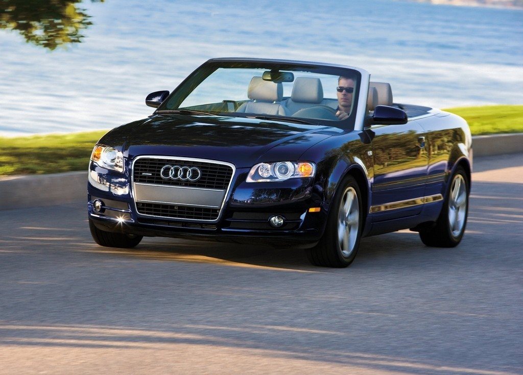 AUDI A4 CELEBRA 30 ANOS COM TRAÇÃO QUATTRO COM SOFISTICAÇÃO, foto 23