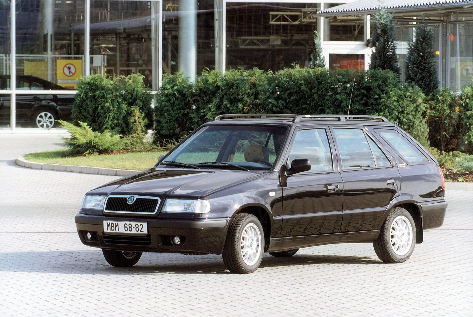 CELEBRANDO 30 ANOS DO SKODA FELICIA - O PRIMEIRO MODELO DA MARCA CHECA SOB AS ASAS DO GRUPO VW, foto 1