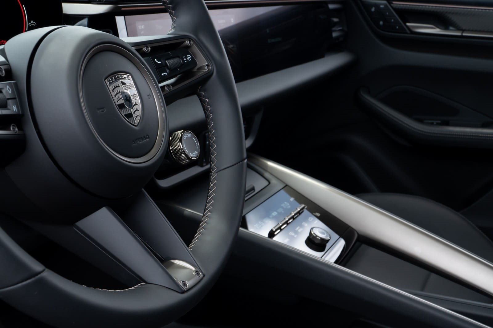 NOVO PORSCHE MACAN É LANÇADO NO MERCADO BRASILEIRO, foto 4