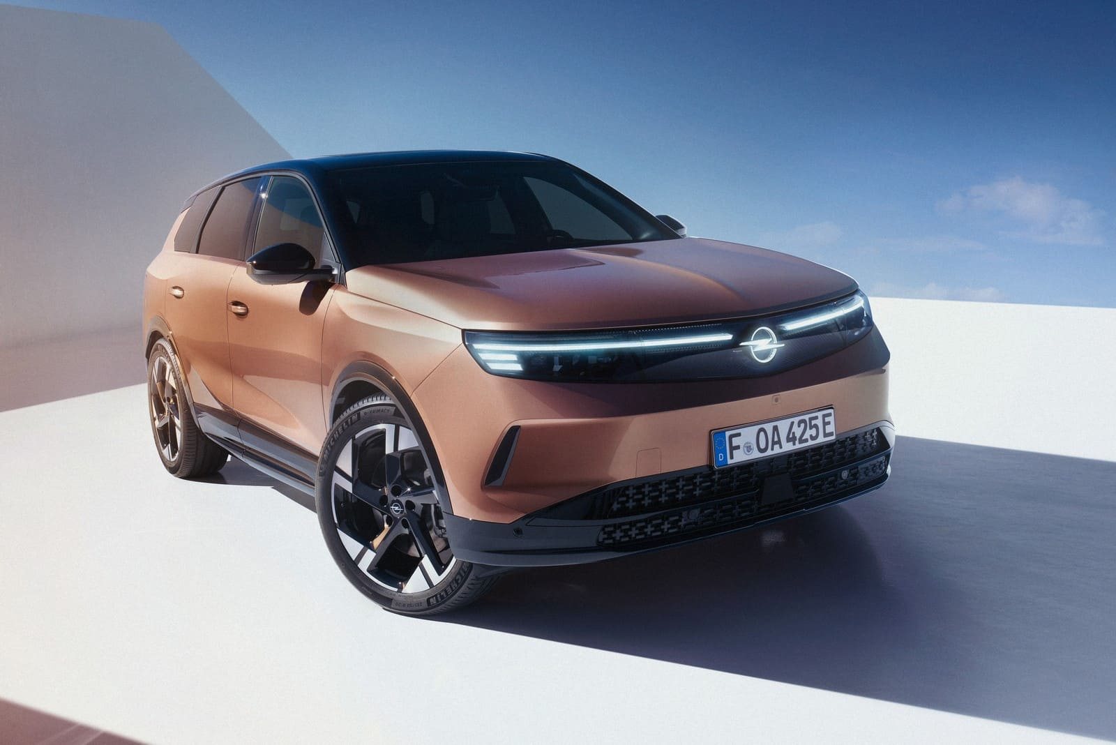 OPEL VIZOR, UMA FRENTE CONTEMPORÂNEA E MINIMALISTA COM MUITA HISTÓRIA, foto 5