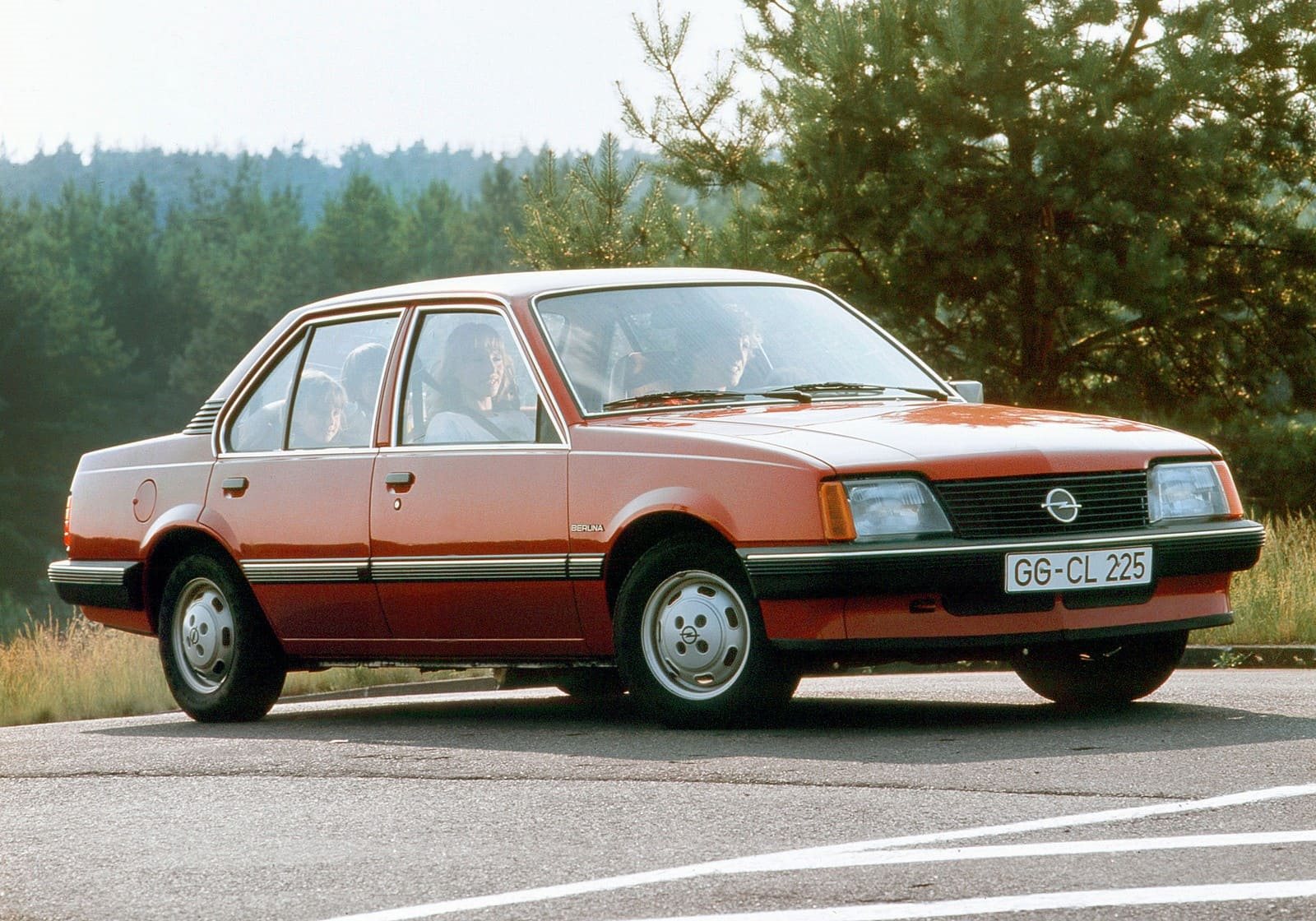 OPEL VIZOR, UMA FRENTE CONTEMPORÂNEA E MINIMALISTA COM MUITA HISTÓRIA, foto 10