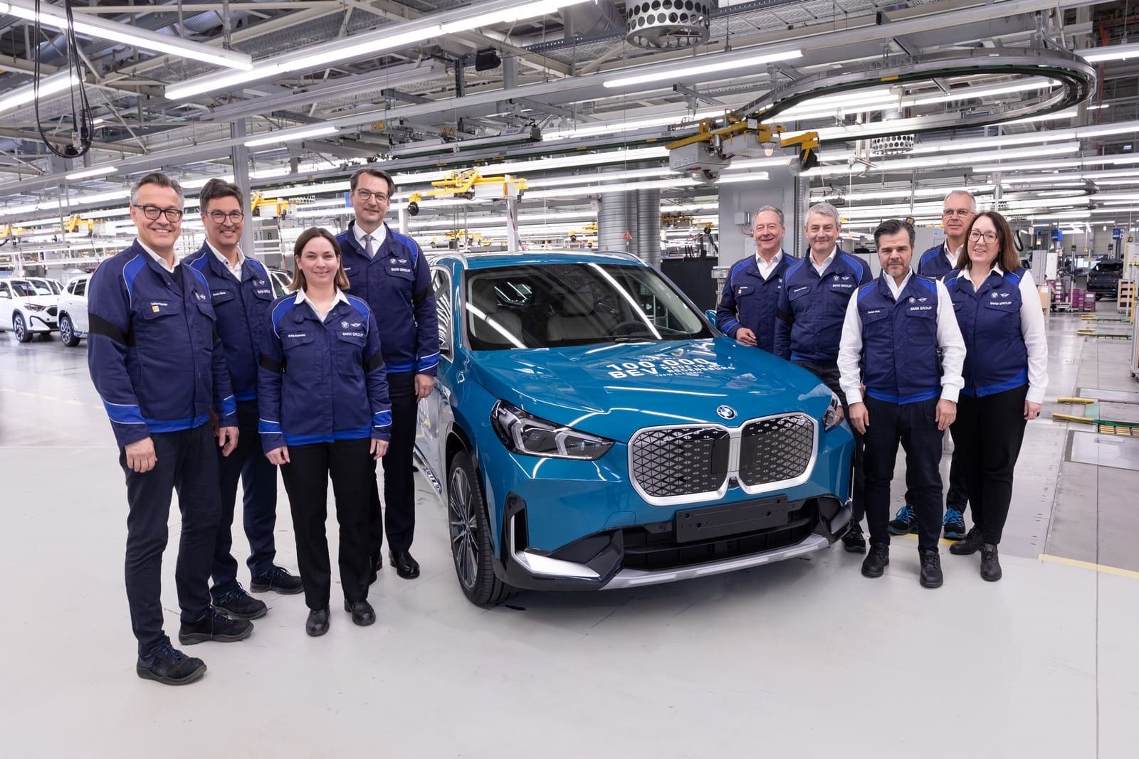 PLANTA DA BMW EM REGENSBURG ESTABELECE RECORDE, COM 100.000 VEÍCULOS TOTALMENTE ELÉTRICOS PRODUZIDOS EM 2024, foto 2