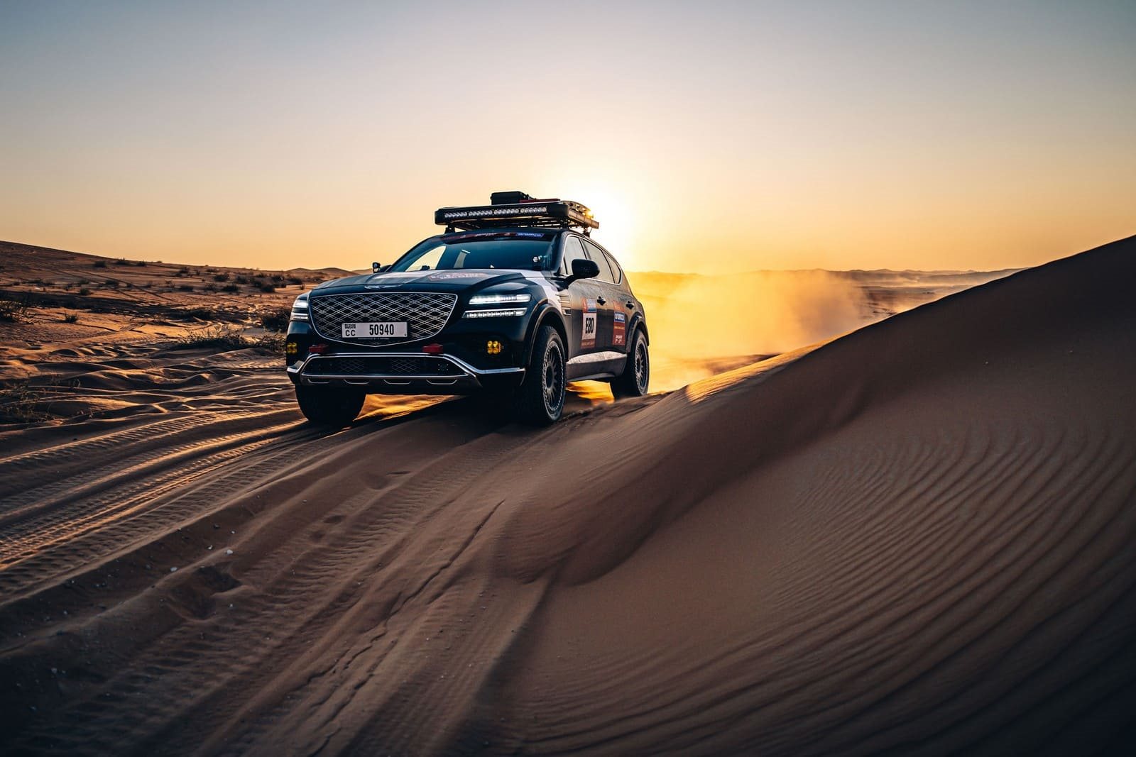 GENESIS PRESTA HOMENAGEM A JACKY ICKX NO DAKAR 2025, foto 2