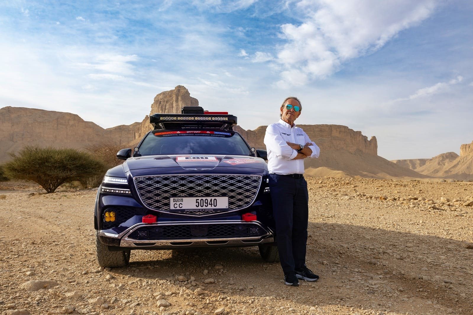 GENESIS PRESTA HOMENAGEM A JACKY ICKX NO DAKAR 2025, foto 6