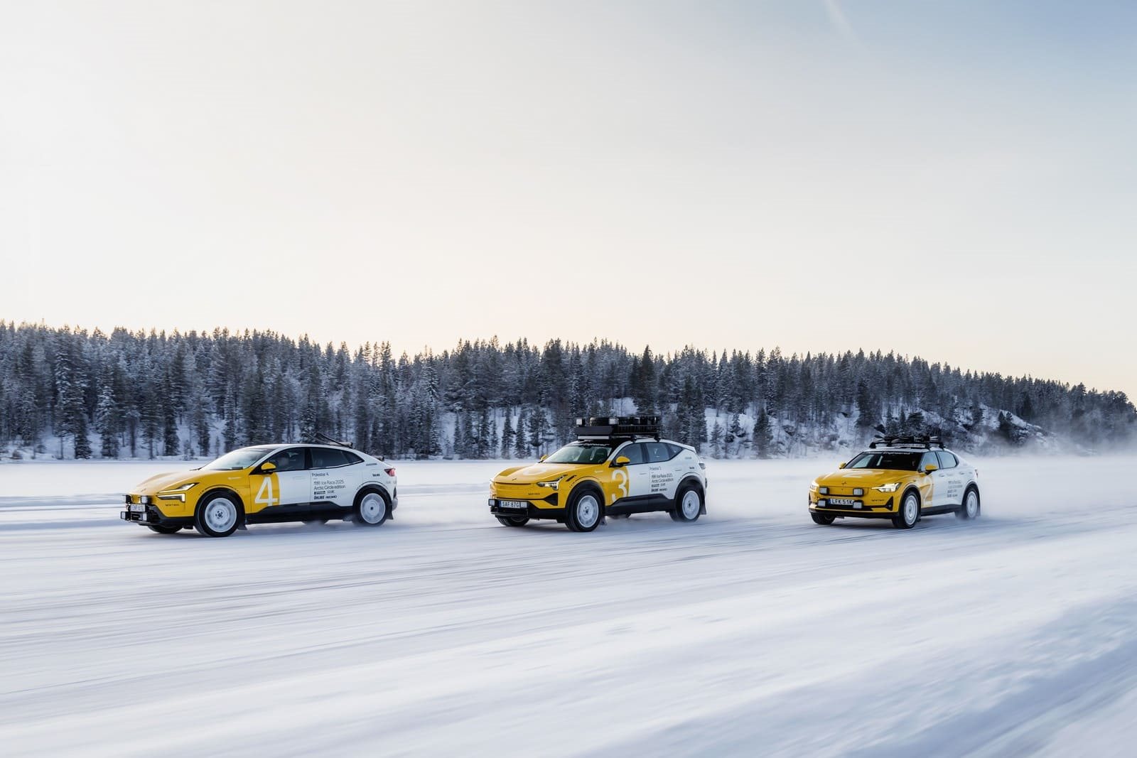 POLESTAR CRIA COLEÇÃO DE CARROS ‘ARCTIC CIRCLE’ PARA MOSTRAR O DNA DE DESEMPENHO SUECO, foto 1