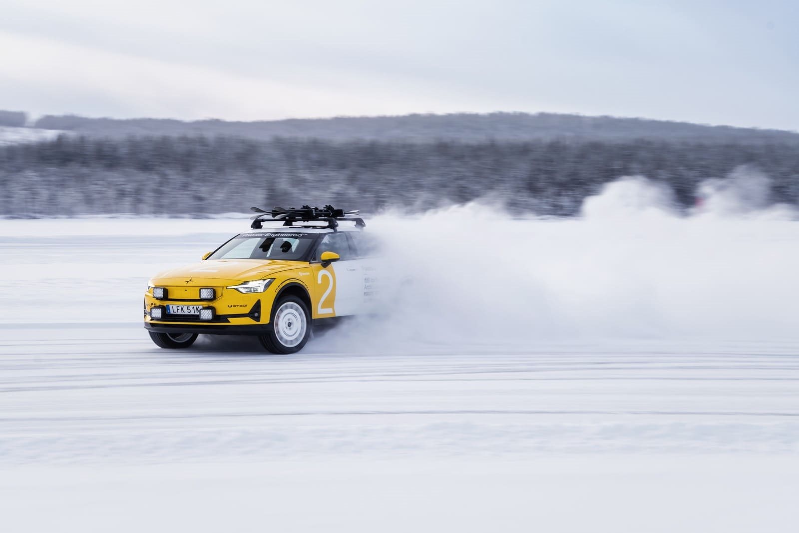 POLESTAR CRIA COLEÇÃO DE CARROS ‘ARCTIC CIRCLE’ PARA MOSTRAR O DNA DE DESEMPENHO SUECO, foto 7