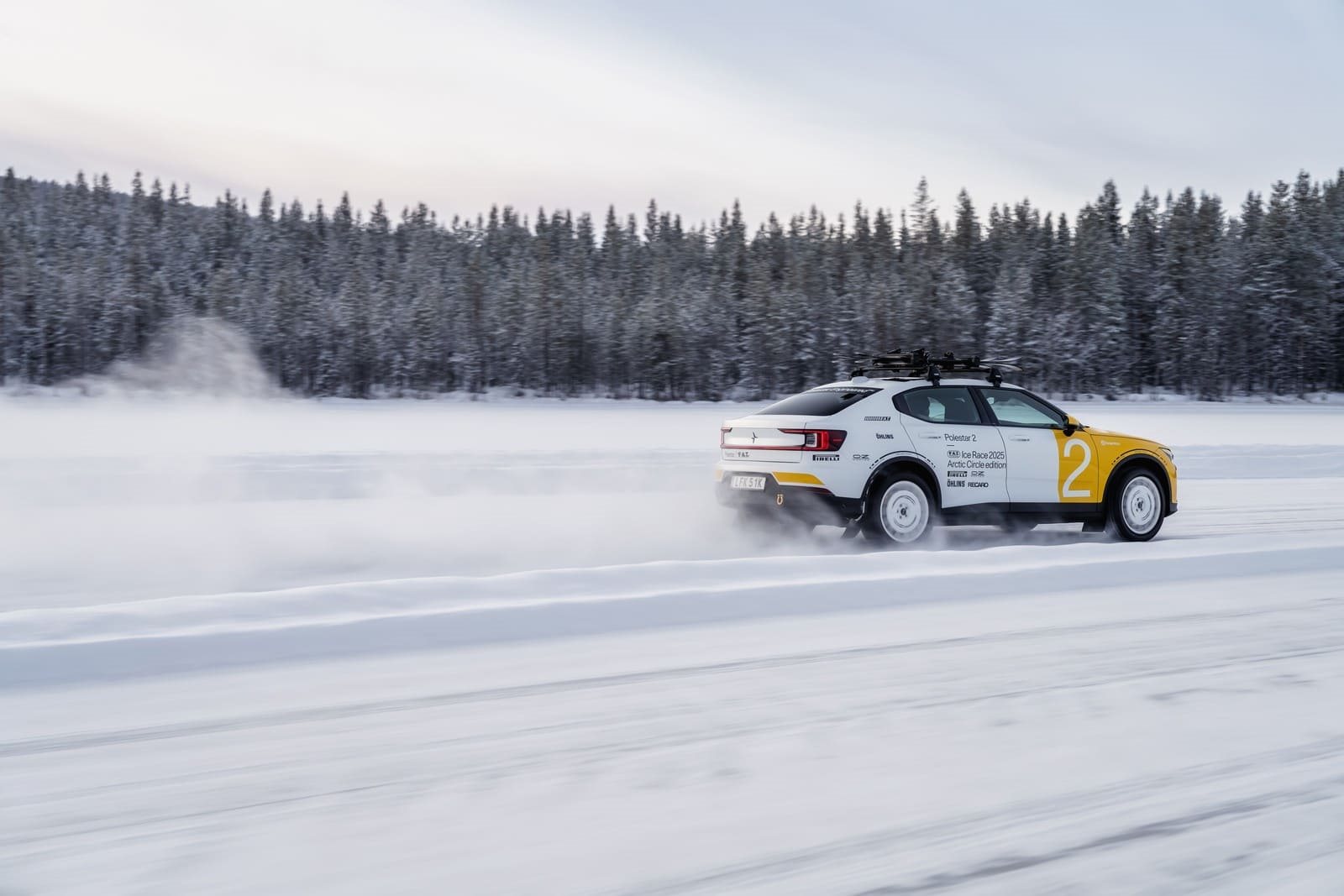POLESTAR CRIA COLEÇÃO DE CARROS ‘ARCTIC CIRCLE’ PARA MOSTRAR O DNA DE DESEMPENHO SUECO, foto 10