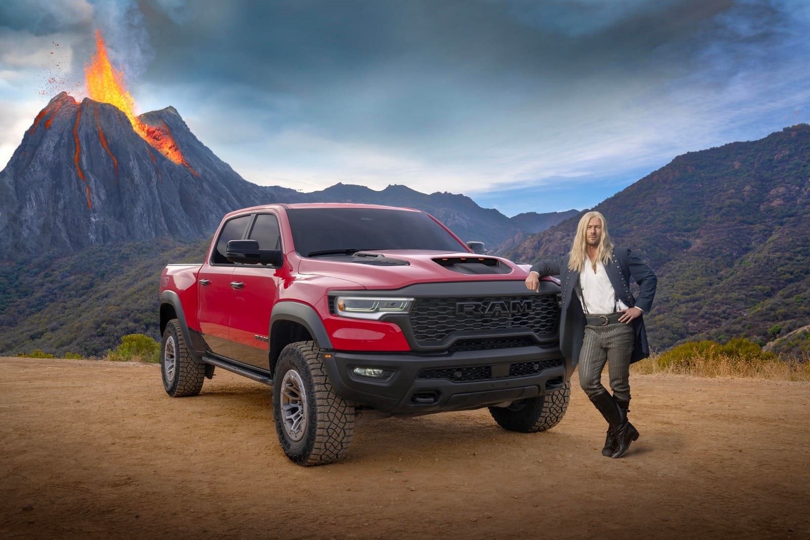CACHINHOS DOURADOS E AS TRÊS PICK-UPS! O ATOR GLEN POWELL E A RAM DÃO UM NOVO TOQUE AO CLÁSSICO CONTO DE FADAS NO COMERCIAL DO ‘BIG GAME’, foto 5