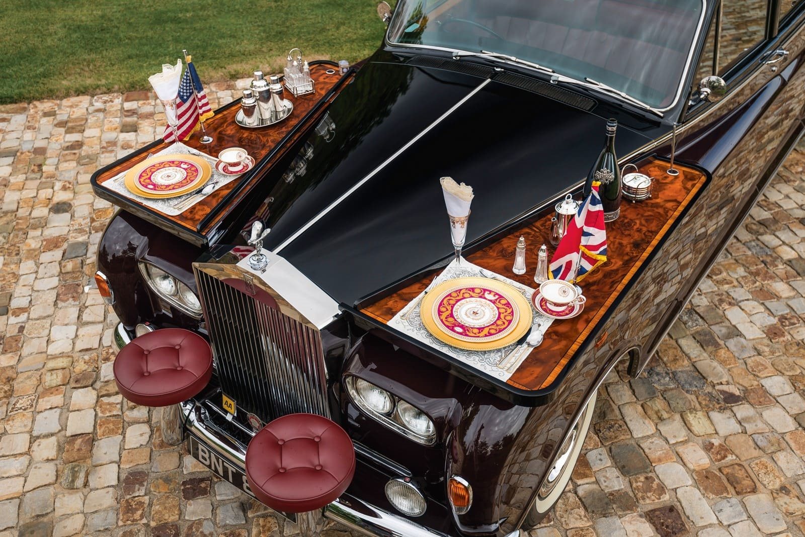 UM POUCO MAIS DO ROLLS-ROYCE PHANTOM VI DOS ANOS 80, foto 2