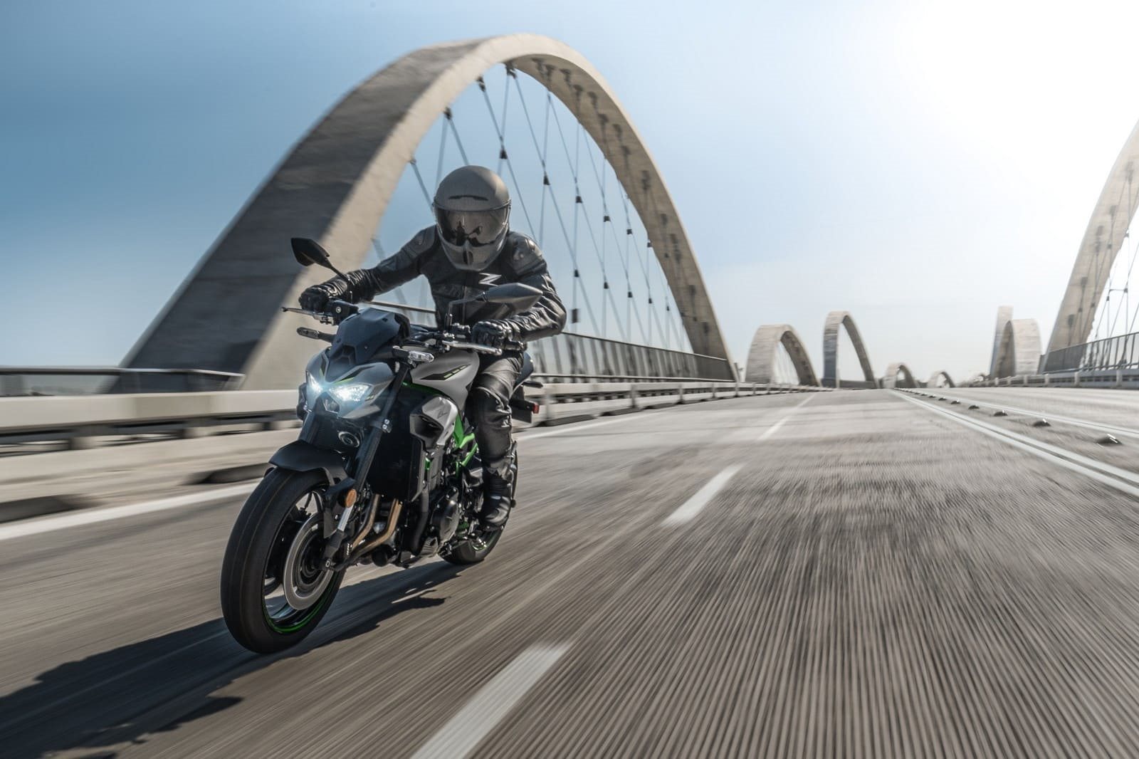 A NOVA KAWASAKI Z900. A CADA CURVA, UMA EXPERIÊNCIA INCRÍVEL, foto 1