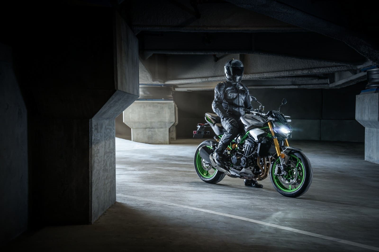 A NOVA KAWASAKI Z900. A CADA CURVA, UMA EXPERIÊNCIA INCRÍVEL, foto 7