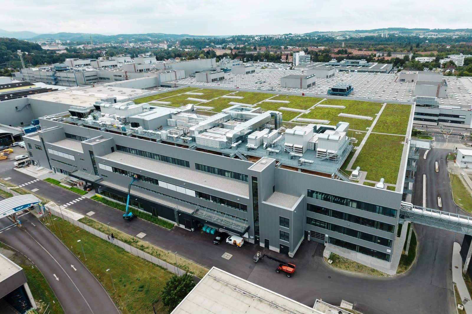 BMW GROUP REVELA CONCEITO REVOLUCIONÁRIO DE ACIONAMENTO ELÉTRICO COM TECNOLOGIA DE 800 V PARA A NEUE KLASSE, foto 1