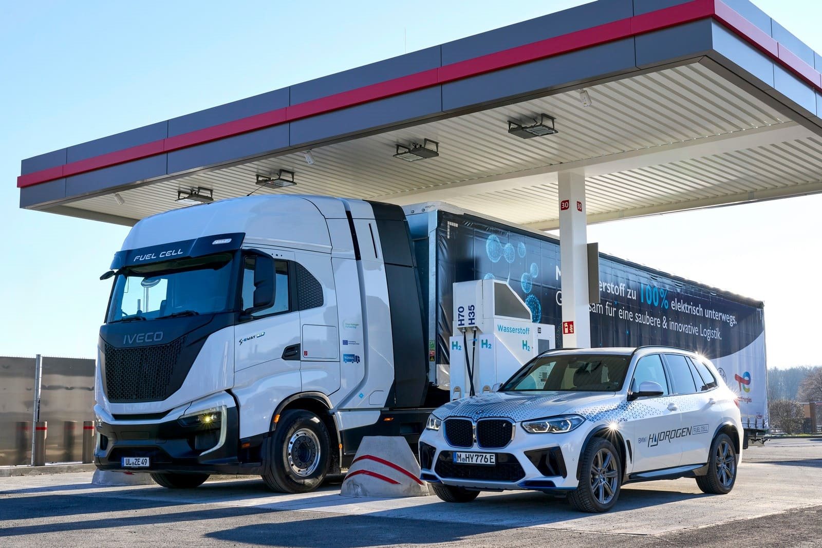 MARCO NA LOGÍSTICA DE TRANSPORTE DO BMW GROUP: EM ALTA VELOCIDADE COM OS PRIMEIROS CAMINHÕES MOVIDOS A HIDROGÊNIO, foto 1