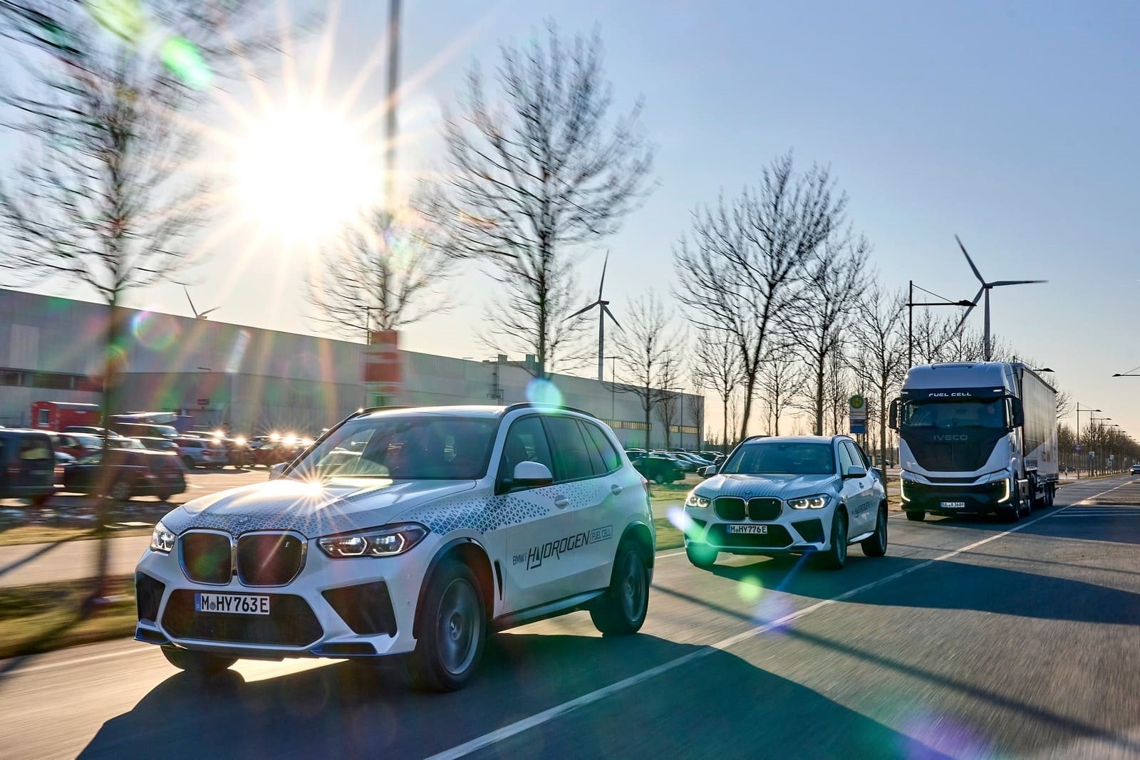 MARCO NA LOGÍSTICA DE TRANSPORTE DO BMW GROUP: EM ALTA VELOCIDADE COM OS PRIMEIROS CAMINHÕES MOVIDOS A HIDROGÊNIO, foto 11