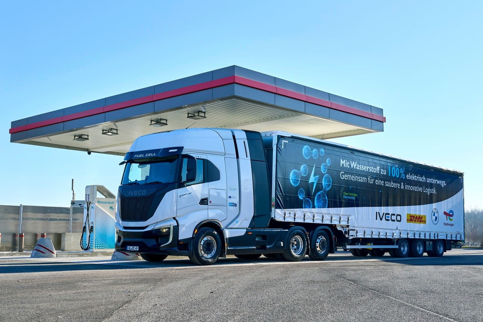 MARCO NA LOGÍSTICA DE TRANSPORTE DO BMW GROUP: EM ALTA VELOCIDADE COM OS PRIMEIROS CAMINHÕES MOVIDOS A HIDROGÊNIO, foto 13