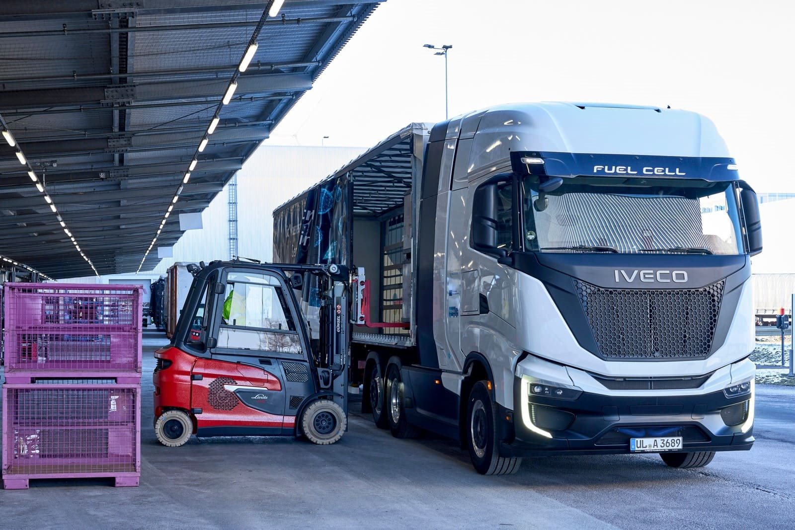 MARCO NA LOGÍSTICA DE TRANSPORTE DO BMW GROUP: EM ALTA VELOCIDADE COM OS PRIMEIROS CAMINHÕES MOVIDOS A HIDROGÊNIO, foto 20
