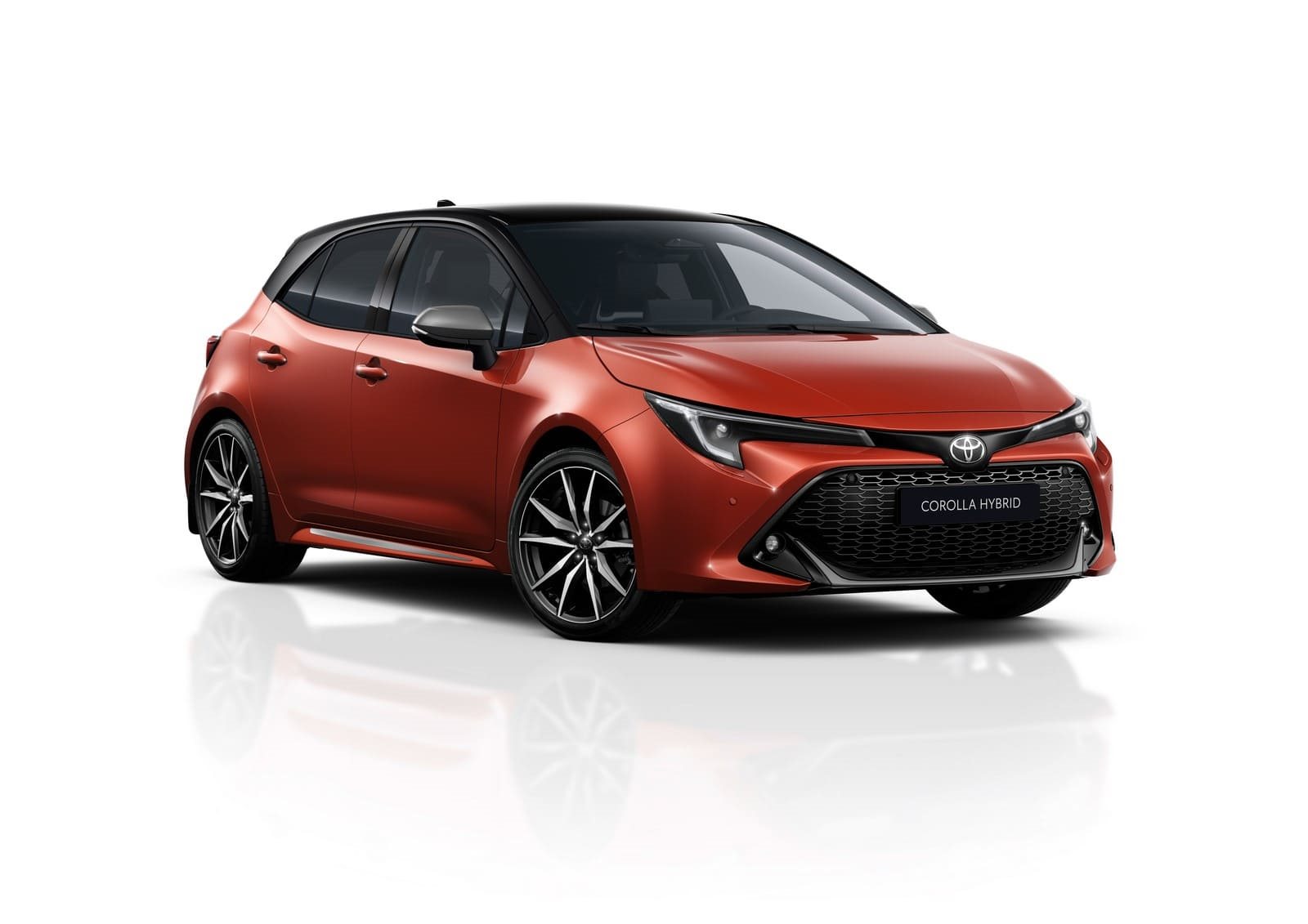TOYOTA COROLLA 2025: NOVOS RECURSOS APRESENTADOS NA EUROPA PARA O HATCHBACK, TOURING SPORTS E SEDAN, foto 1