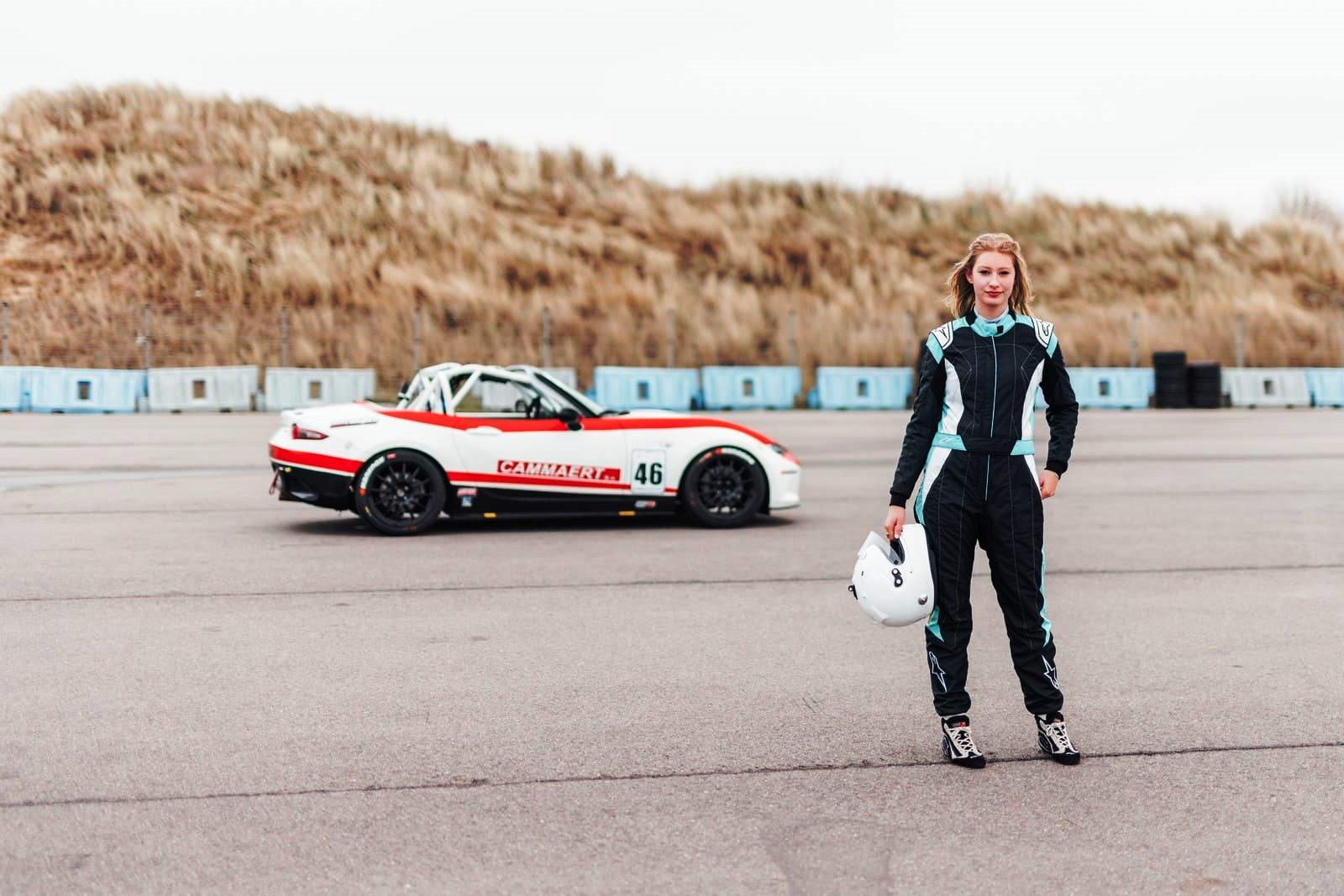 AS MULHERES E O MUNDO DO ESPORTE A MOTOR: AGENTES DE MUDANÇA, foto 7