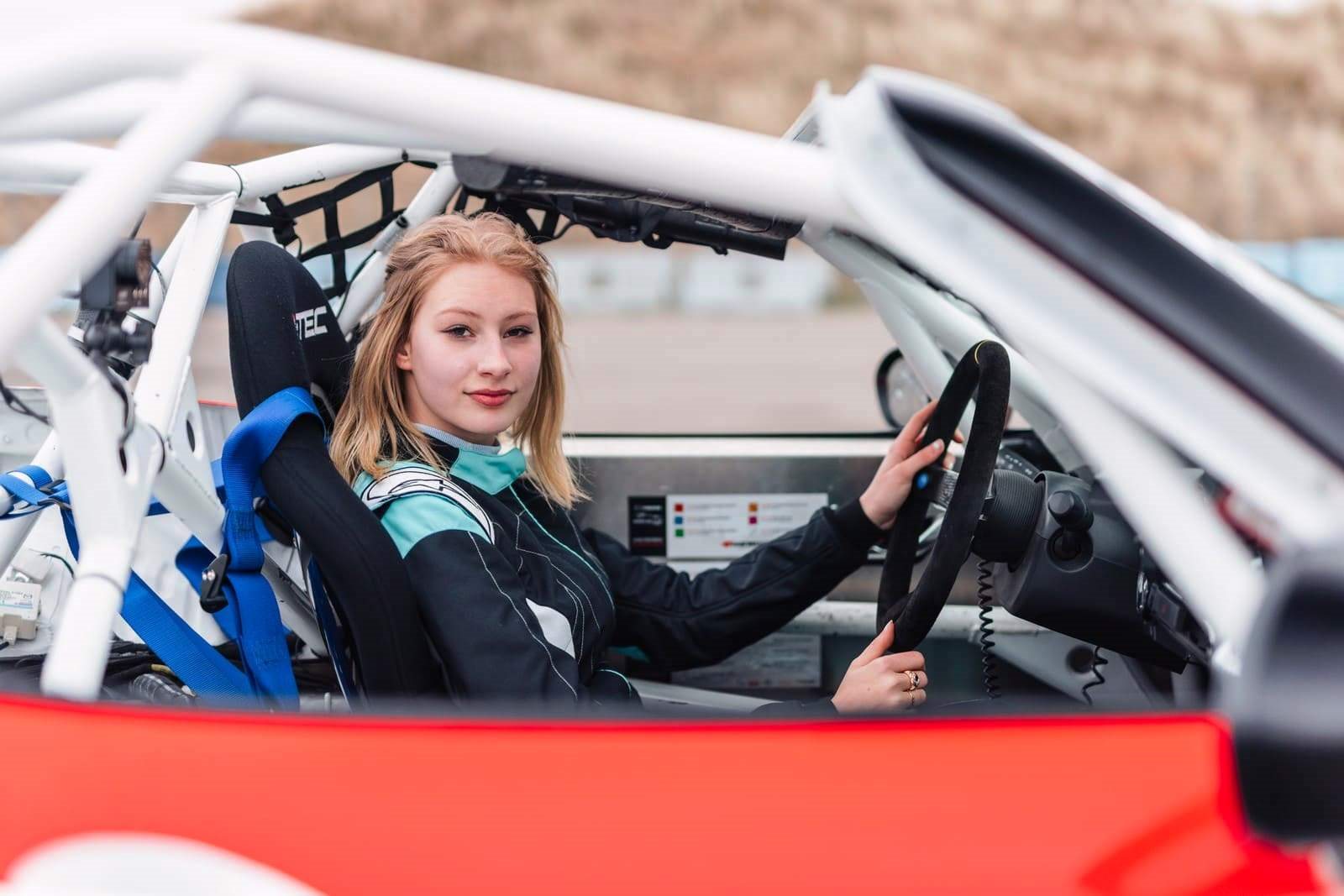 AS MULHERES E O MUNDO DO ESPORTE A MOTOR: AGENTES DE MUDANÇA, foto 9