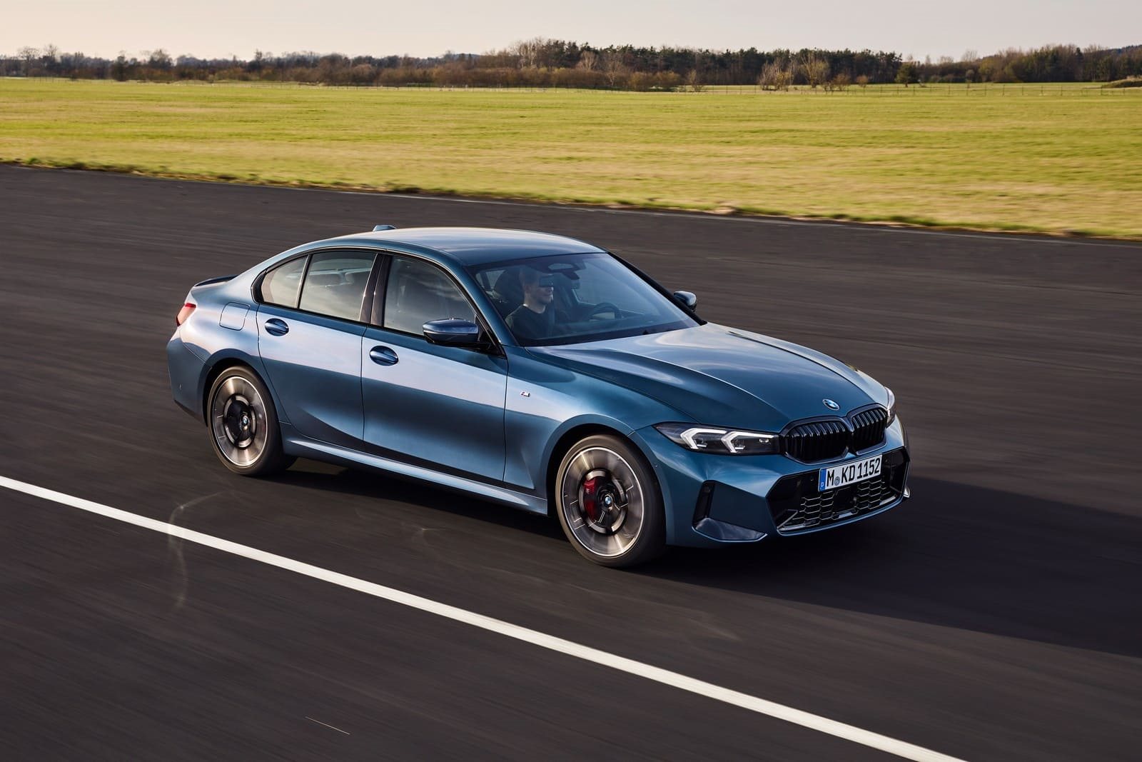 O NOVO iX 2026 FAZ SUA ESTREIA NOS EUA E A BMW COMEMORA 50 ANOS DO SÉRIE 3 NO ‘THE AMELIA’, foto 10