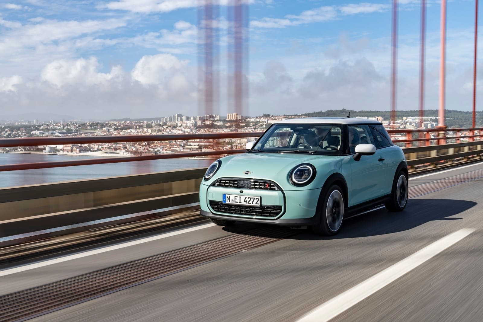 MINI COOPER É ELEITO O MELHOR CARRO URBANO NO WOMEN’S WORLDWIDE CAR OF THE YEAR (WWCOTY), foto 1