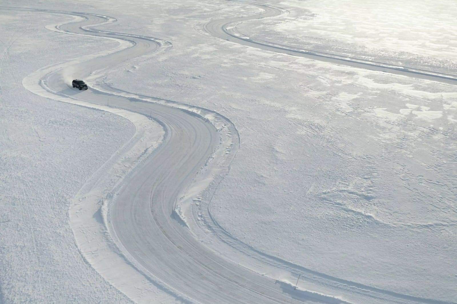 O RANGE ROVER ELÉTRICO JÁ ESTÁ QUASE PRONTO, E ELE É SUPERIOR AO V8, foto 3