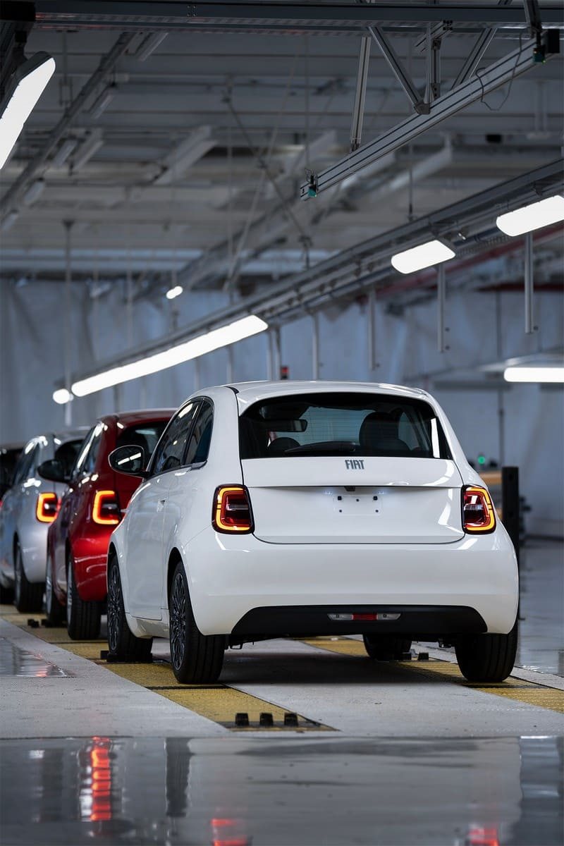 FIAT FABRICA AS PRIMEIRAS UNIDADES DE PRÉ-PRODUÇÃO DO NOVO 500 HYBRID NA FÁBRICA DE MIRAFIORI, EM TURIN, foto 10