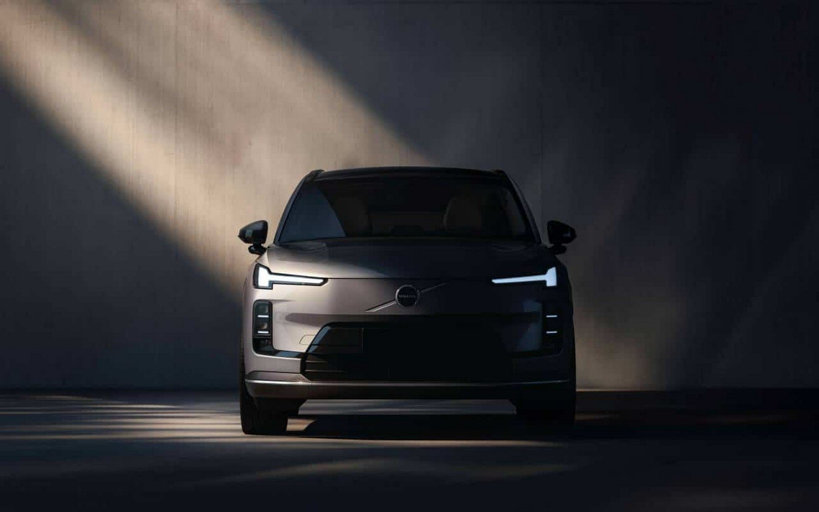 O VOLVO XC70 VEM AÍ: SERÁ UM PHEV DE AUTONOMIA EXTENDIDA, foto 3