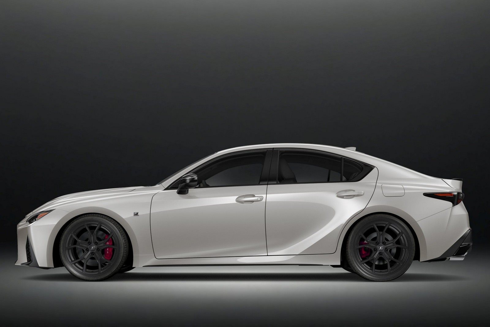 LEXUS IS 500 ULTIMATE EDITION: UM V8 ASPIRADO DA VELHA ESCOLA, foto 1