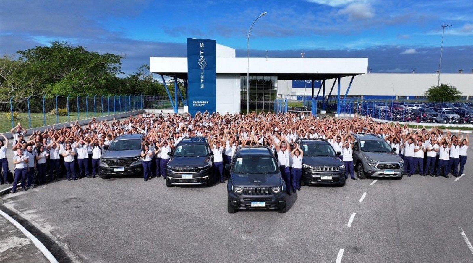 STELLANTIS CELEBRA 10 ANOS DO POLO AUTOMOTIVO DE GOIANA COM IMPACTOS SOCIOECONÔMICOS POSITIVOS E UM FUTUTO PROMISSOR, foto 1