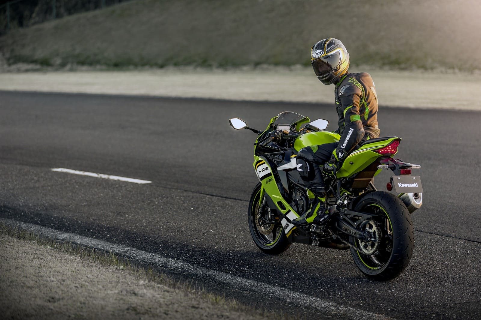 KAWASAKI APRESENTA A NOVA NINJA ZX-4RR NO BRASIL: PERFORMANCE EXTREMA EM UM MOTOR DE 4 CILINDROS E 400 CC, foto 10