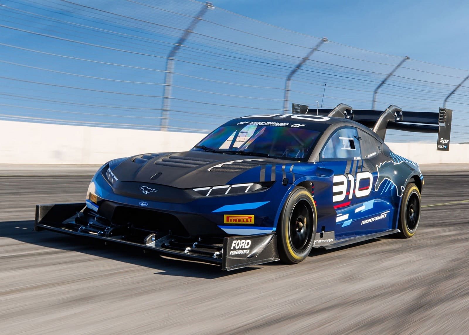 SUPER MUSTANG MACH-E CONQUISTA O MELHOR TEMPO NA SUBIDA DE PIKES PEAK 2025, foto 1