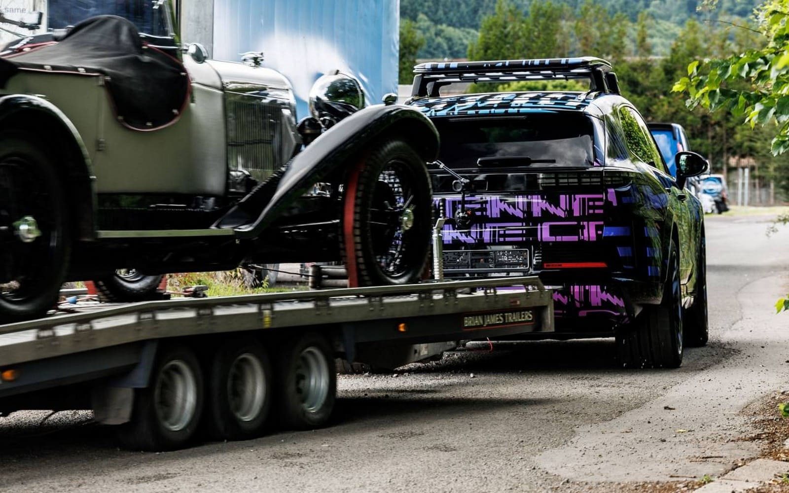 PORSCHE CAYENNE ELECTRIC QUEBRA RECORDES E DEMONSTRA SEU DESEMPENHO E CAPACIDADE DE REBOQUE, foto 3