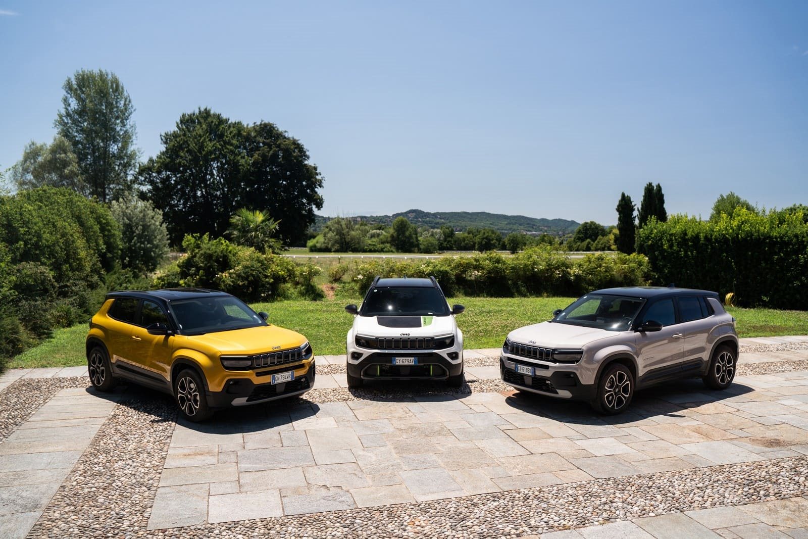 JEEP AVENGER ATINGE AS 200.000 ENCOMENDAS E EXPANDE A SUA LINHA COM A VERSÃO 4xe, foto 1