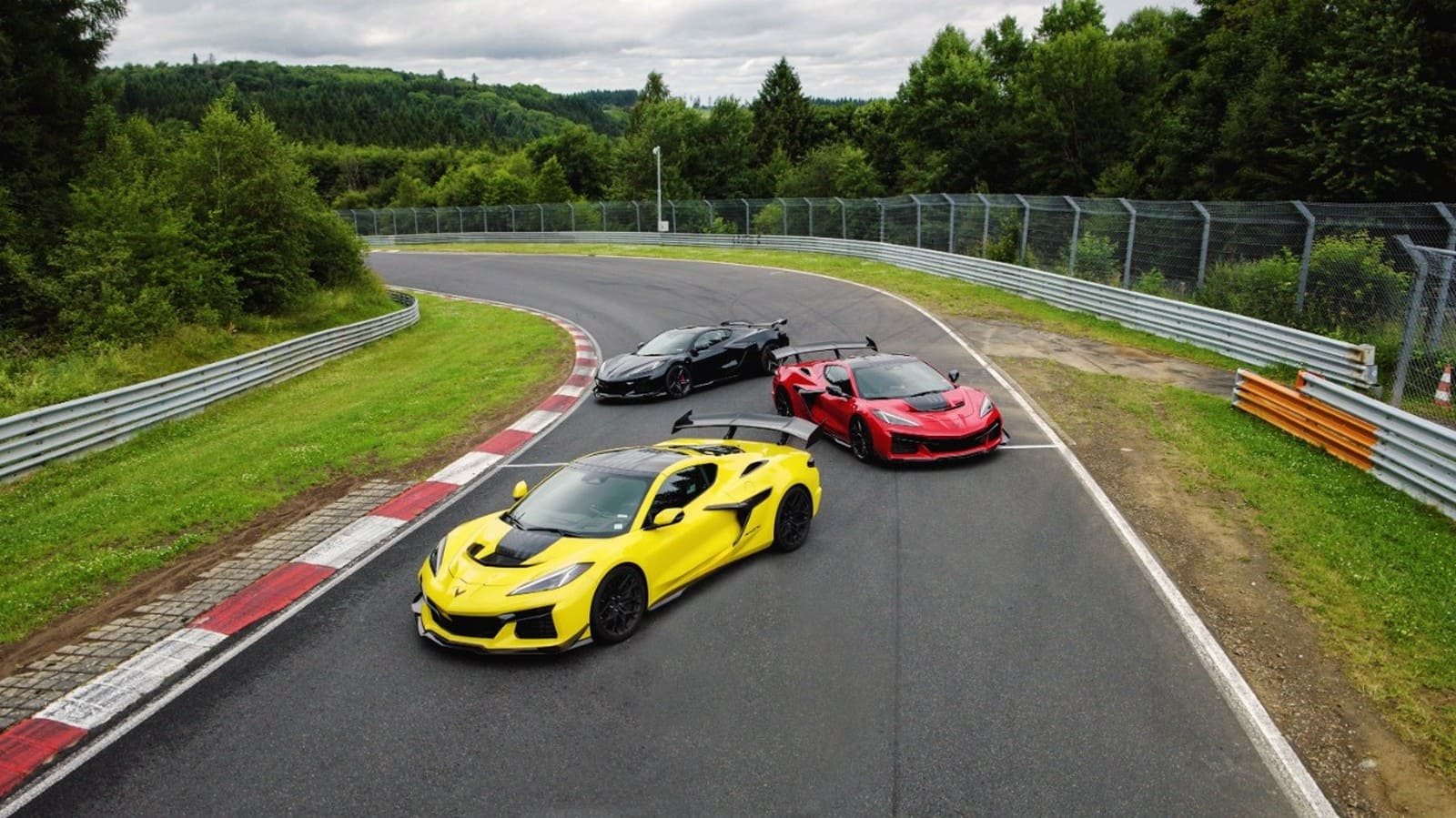 TOMADA DE CONTROLE EM NÜRBURGRING: CHEVROLET CORVETTE ZR1X E ZR1 AGORA SÃO OS CARROS MAIS RÁPIDOS DE UM FABRICANTE AMERICANO, foto 6