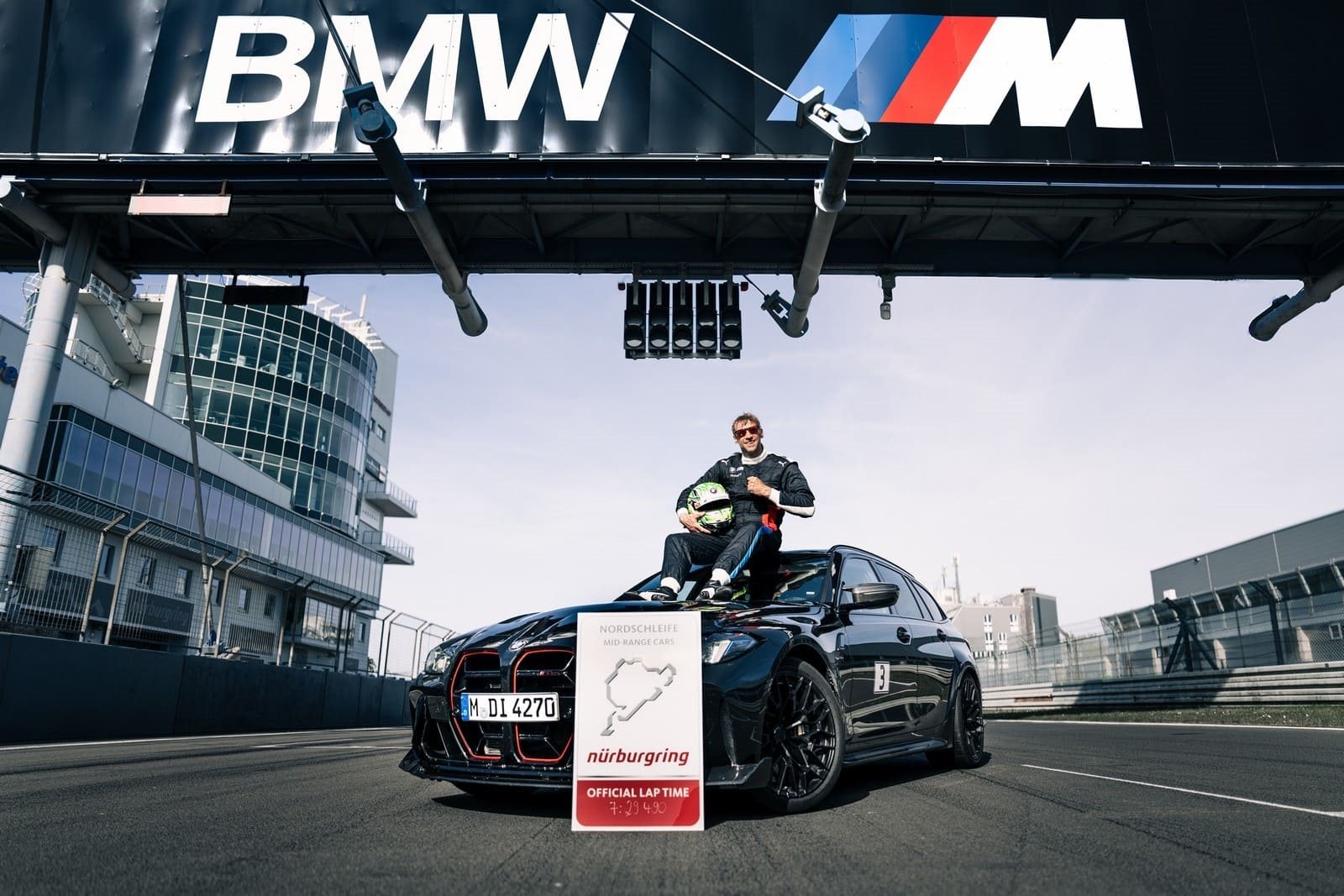 BMW M3 CS TOURING É A PERUA MAIS RÁPIDA NO NÜRBURGRING NORDSCHLEIFE COM UM TEMPO DE 7:29 MINUTOS, foto 1