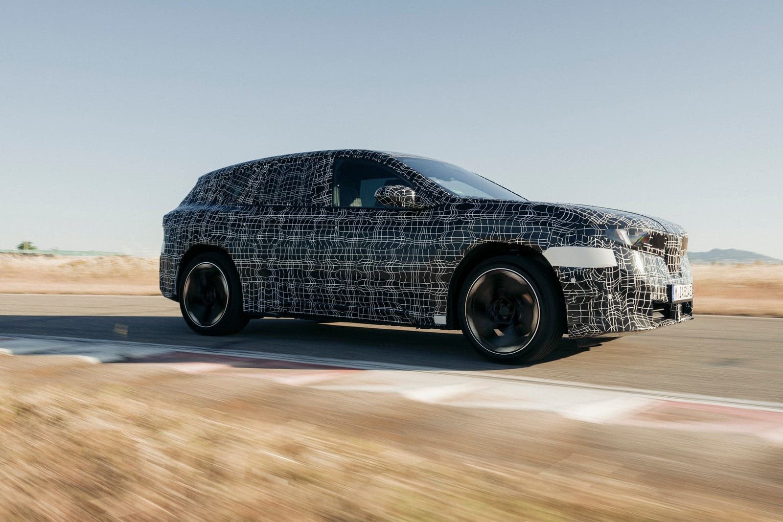 O NOVO BMW iX3 SUBMETIDO AOS ÚLTIMOS TESTES DINÂMICOS DE CONDUÇÃO, foto 7