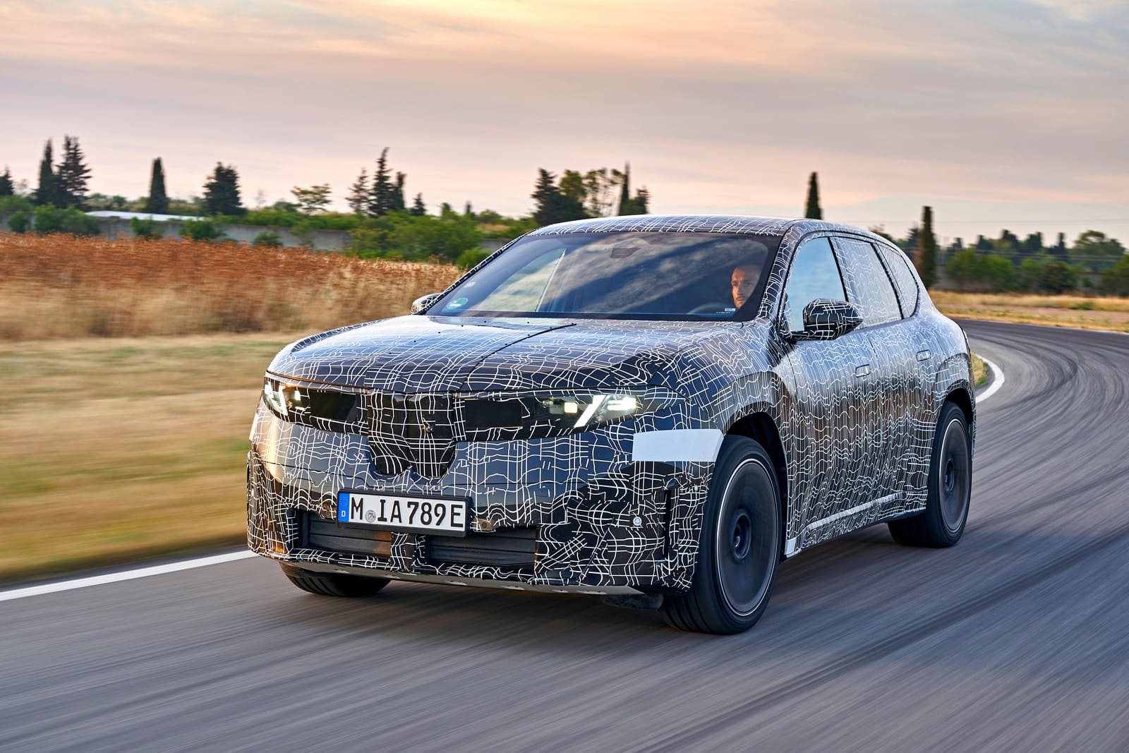 O NOVO BMW iX3 SUBMETIDO AOS ÚLTIMOS TESTES DINÂMICOS DE CONDUÇÃO, foto 12