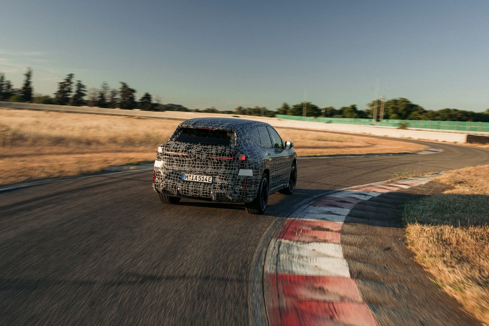 O NOVO BMW iX3 SUBMETIDO AOS ÚLTIMOS TESTES DINÂMICOS DE CONDUÇÃO, foto 15