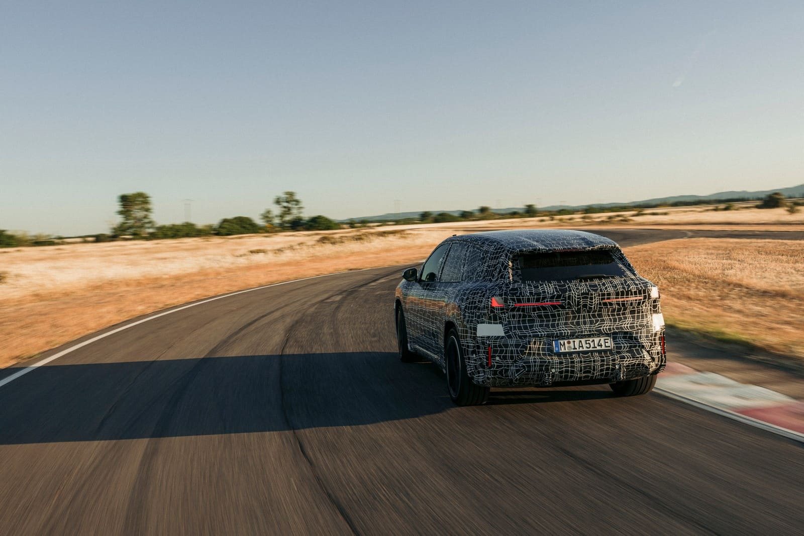 O NOVO BMW iX3 SUBMETIDO AOS ÚLTIMOS TESTES DINÂMICOS DE CONDUÇÃO, foto 16