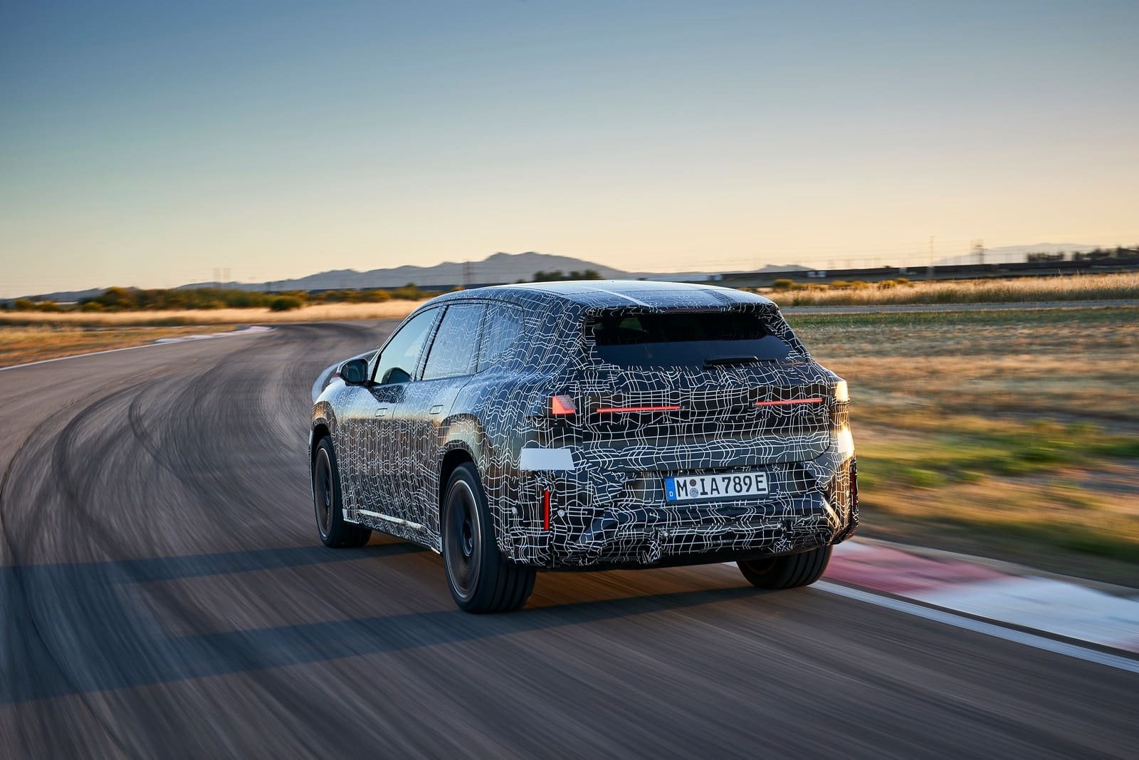 O NOVO BMW iX3 SUBMETIDO AOS ÚLTIMOS TESTES DINÂMICOS DE CONDUÇÃO, foto 18