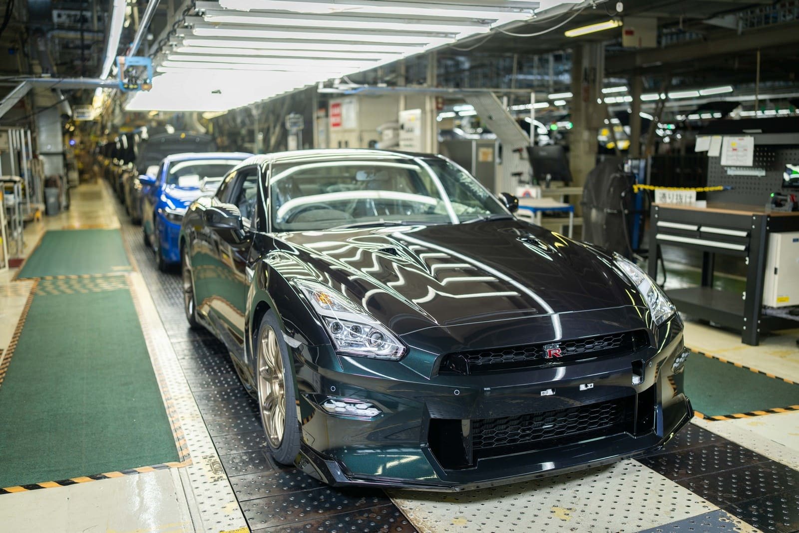ADEUS AO NISSAN R35 GT-R: O ‘GODZILLA’ SE DESPEDE PARA SEMPRE, foto 8