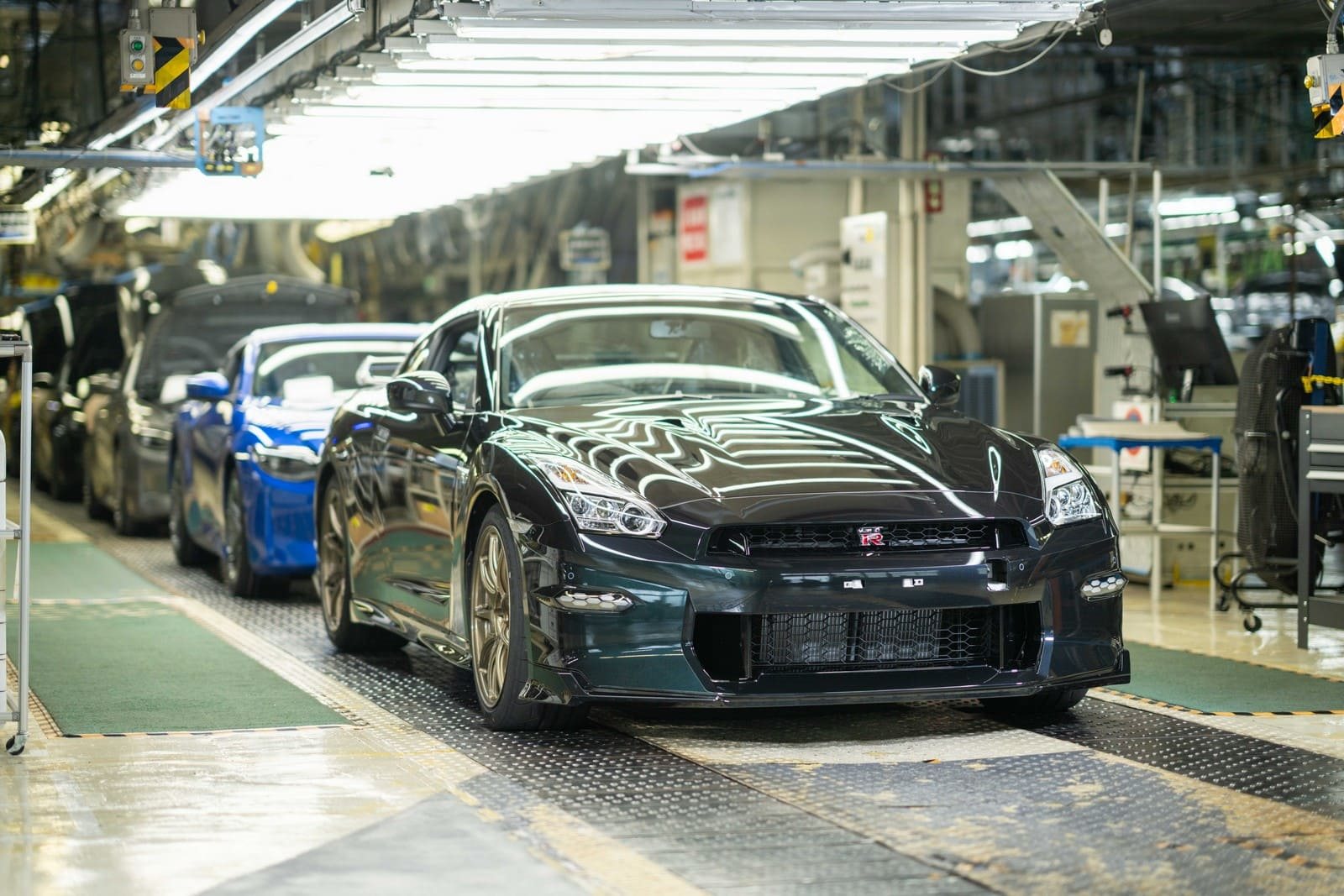 ADEUS AO NISSAN R35 GT-R: O ‘GODZILLA’ SE DESPEDE PARA SEMPRE, foto 10