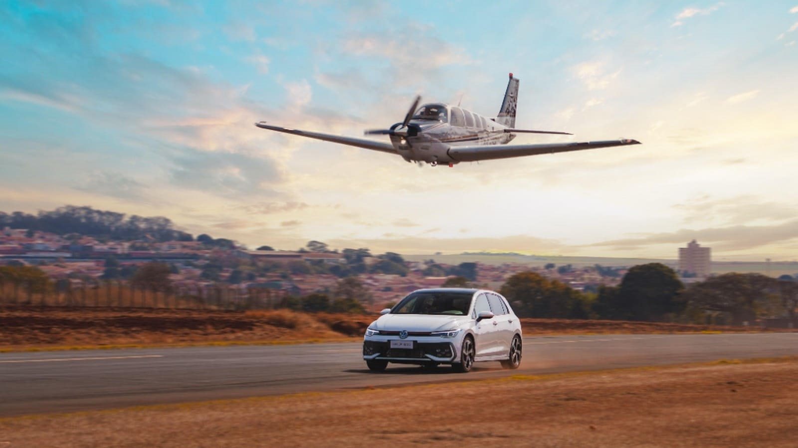VW LEGENDS ESTÁ COMPLETO: GTI E GLI ESTÃO PRONTOS PARA O BRASIL, foto 3