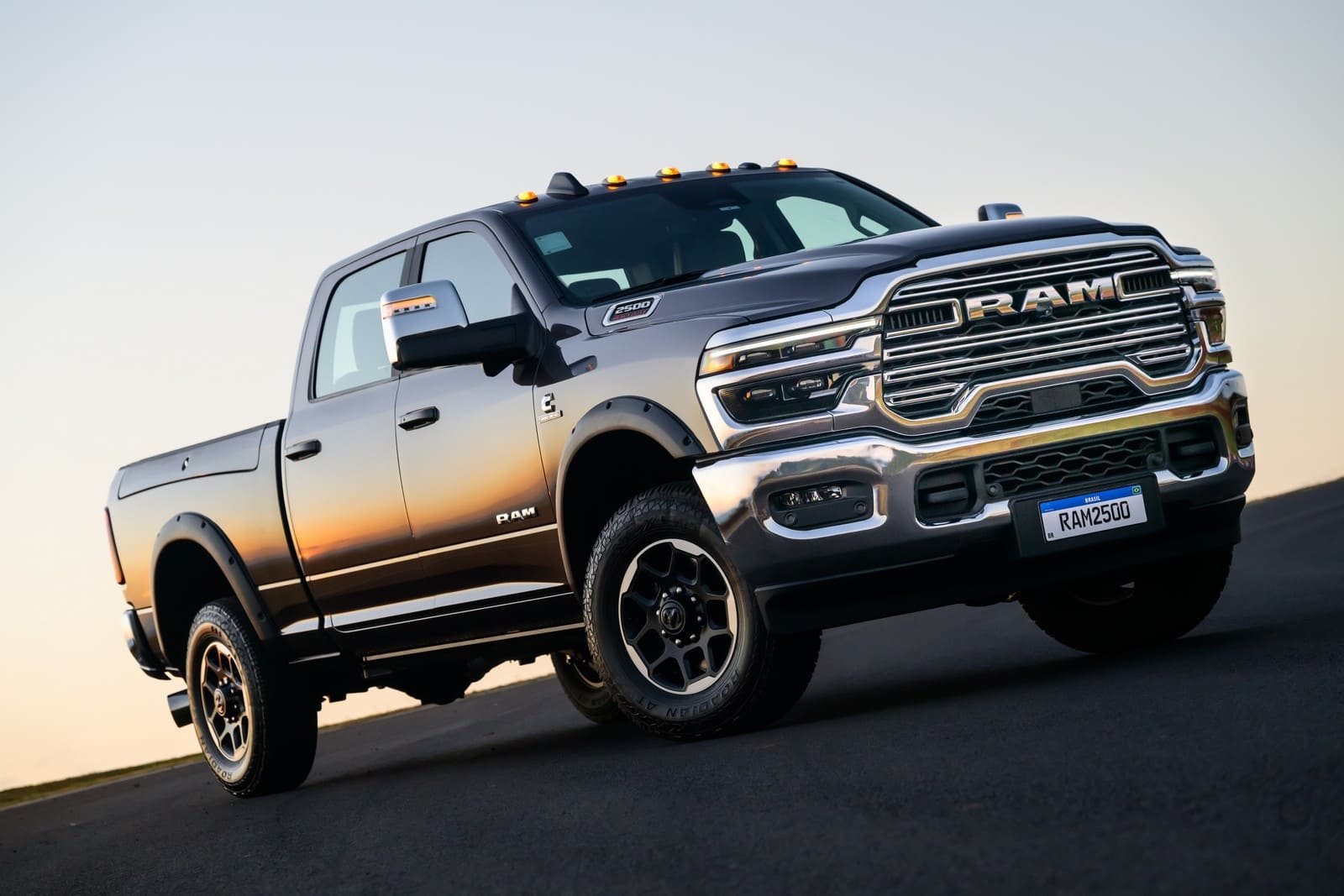 NOVAS RAM 2500 E 3500 CHEGAM COM MAIS DE 30 ACESSÓRIOS ORIGINAIS QUE REFORÇAM ROBUSTEZ E SOFISTICAÇÃO, foto 7