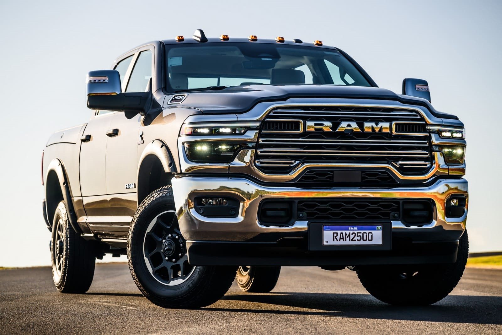 NOVAS RAM 2500 E 3500 CHEGAM COM MAIS DE 30 ACESSÓRIOS ORIGINAIS QUE REFORÇAM ROBUSTEZ E SOFISTICAÇÃO, foto 9