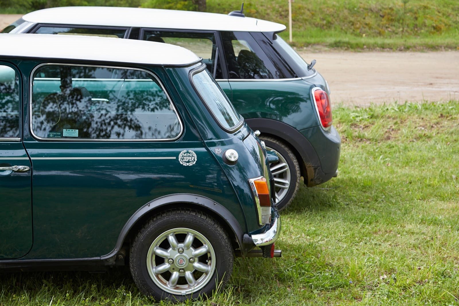 MINI E A COR BRITISH RACING GREEN: UMA HISTÓRIA DE VELOCIDADE, TRADIÇÃO E ESTILO, foto 1