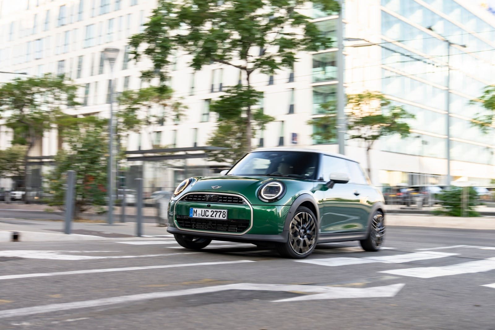 MINI E A COR BRITISH RACING GREEN: UMA HISTÓRIA DE VELOCIDADE, TRADIÇÃO E ESTILO, foto 4